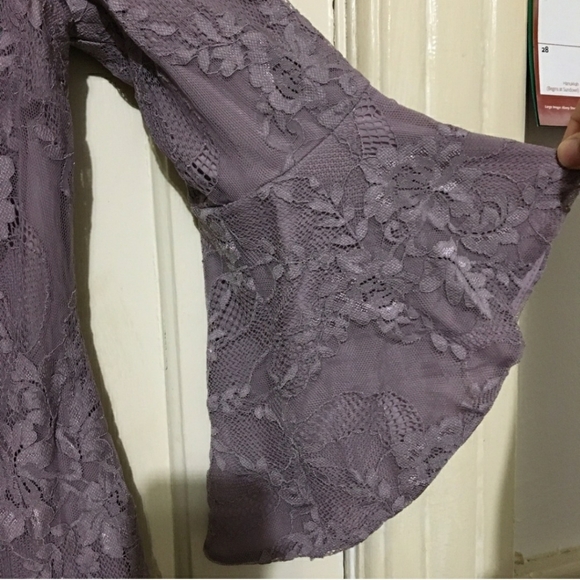 Nine West Lavender Lace Bell Sleeve Sheath Dress - Picture 4 of 4